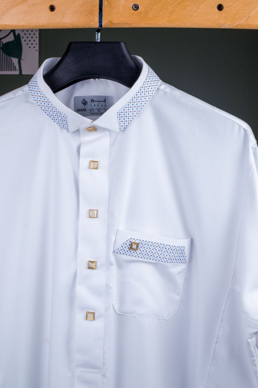 الثوب القطري